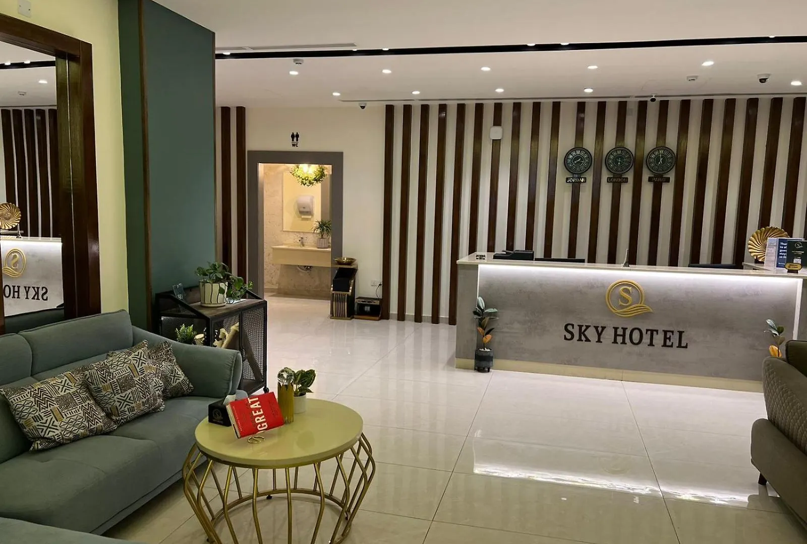 Sky Hotel Aqaba
