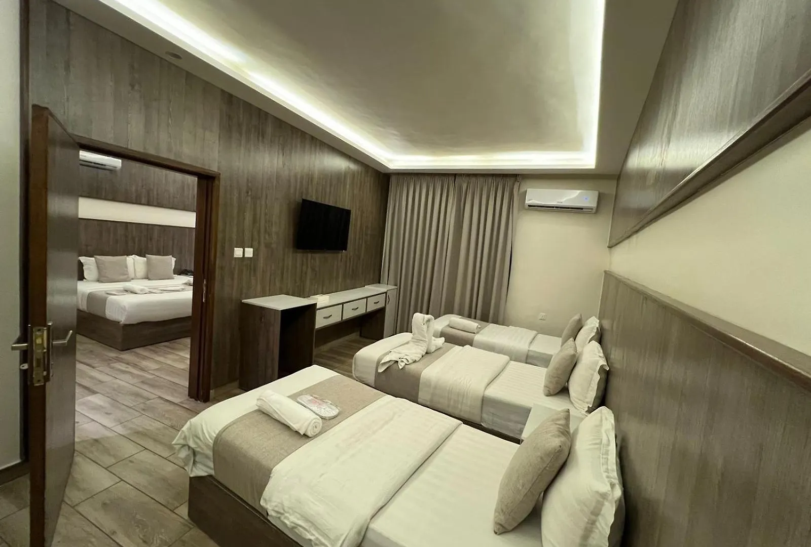 Sky Hotel Aqaba 4*,  Jordanien