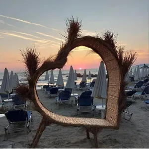 https://hotel-fari.albaniahotels.org