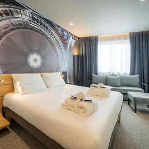 Novotel 20 Belleville 4*, باريس فرنسا