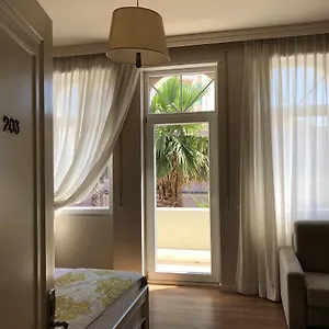 https://amfiteatri-boutique-hotel.albaniahotels.org